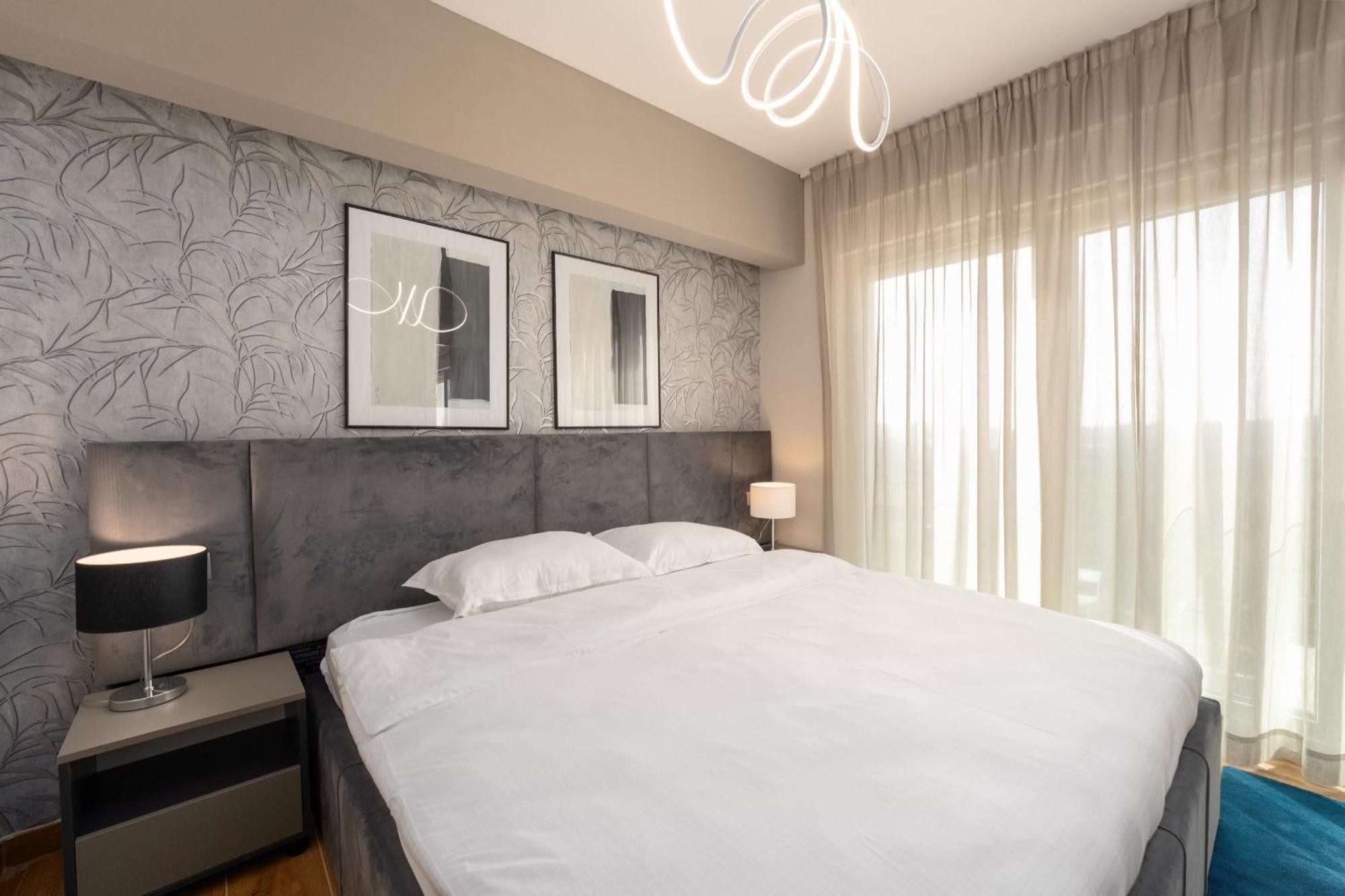Larum Apartmens 弗尔萨尔 外观 照片