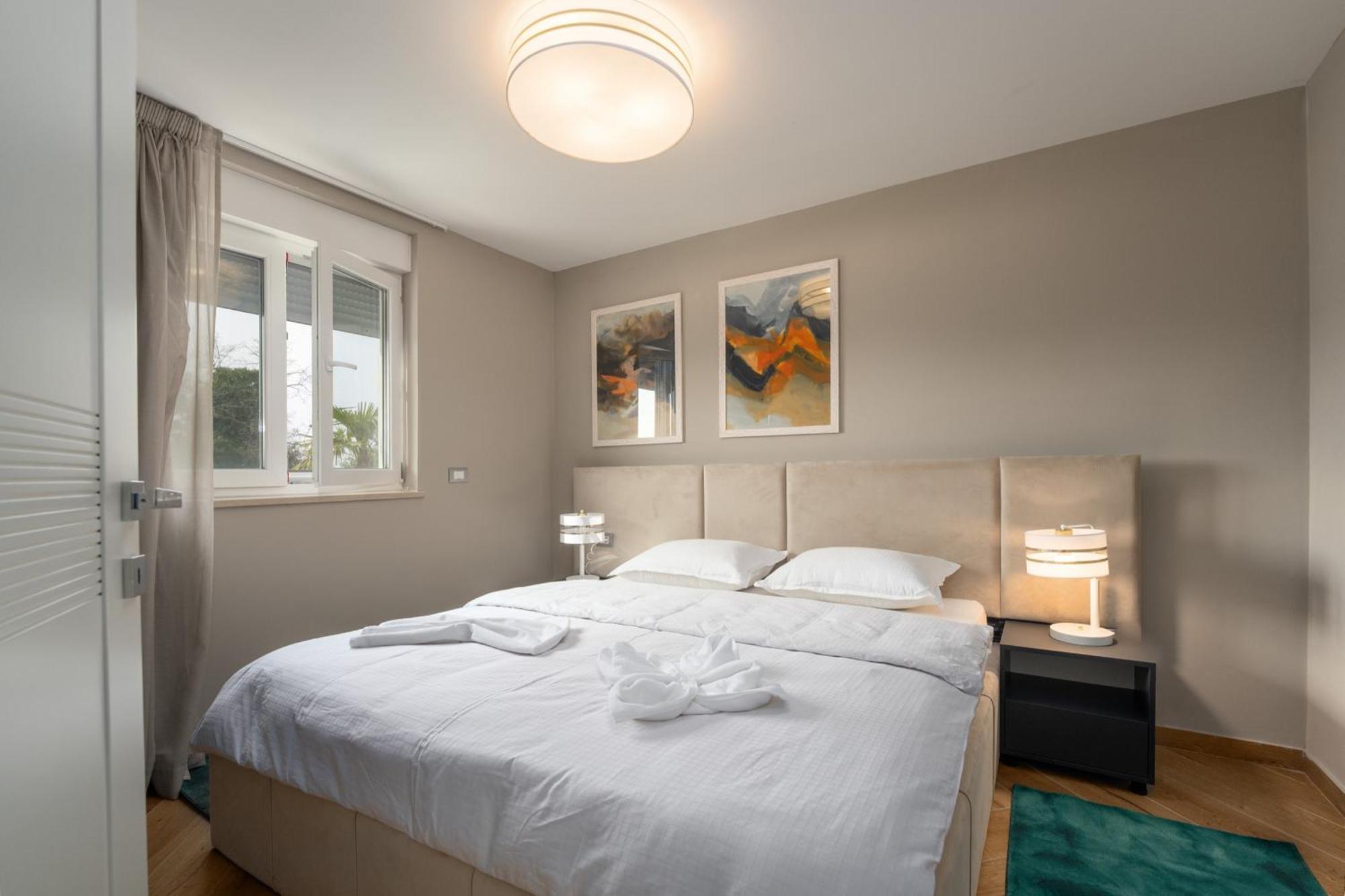 Larum Apartmens 弗尔萨尔 外观 照片