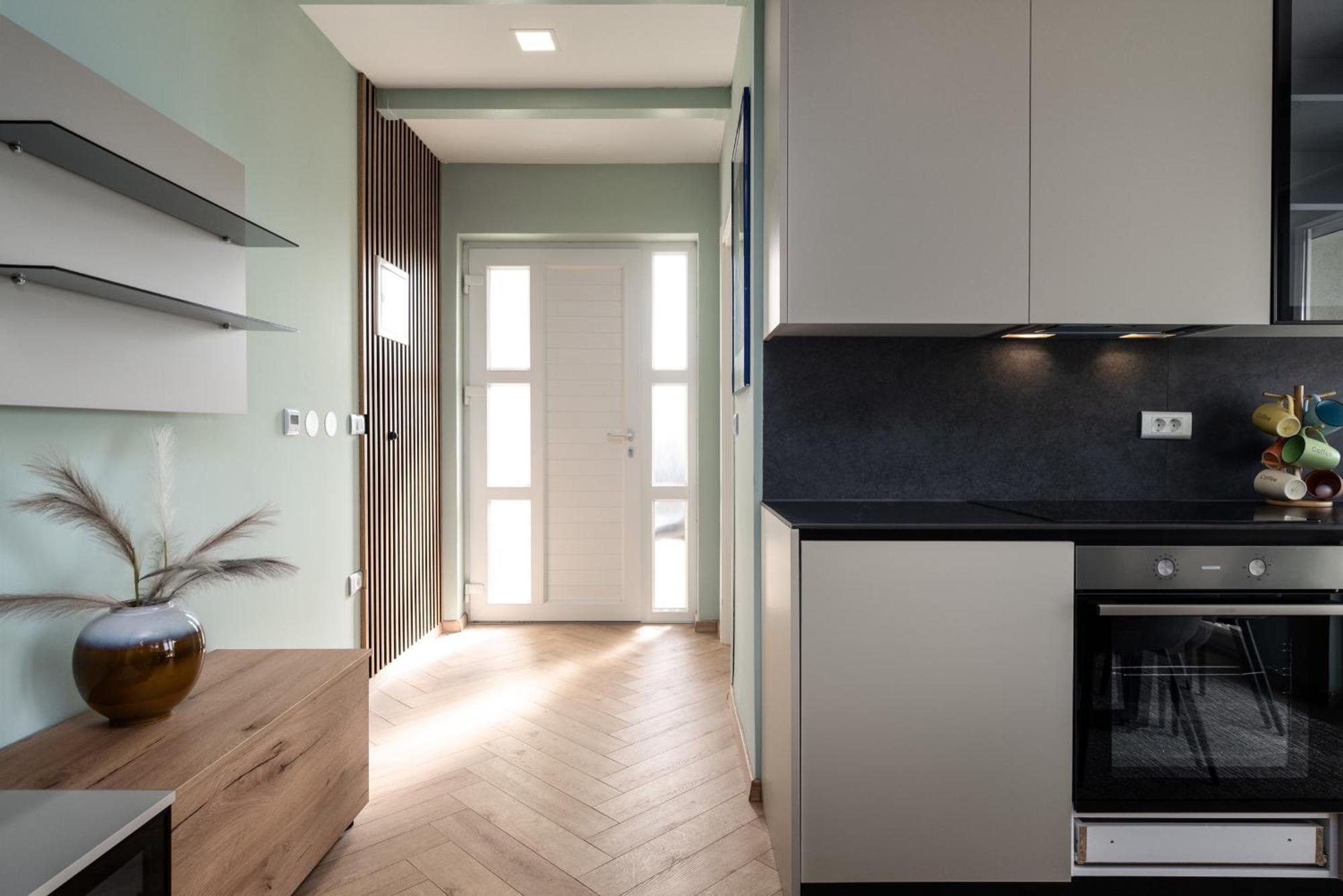 Larum Apartmens 弗尔萨尔 外观 照片