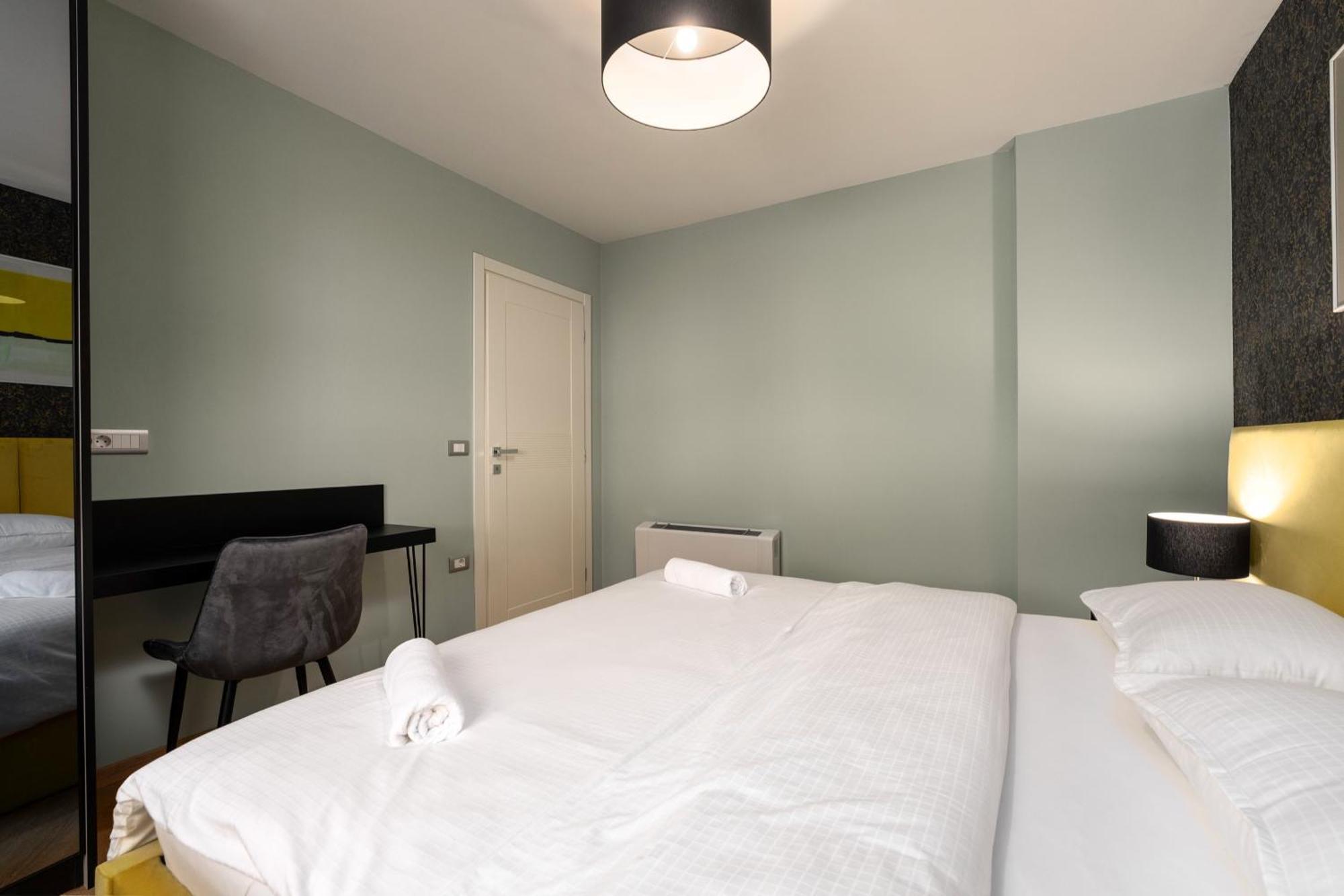 Larum Apartmens 弗尔萨尔 外观 照片