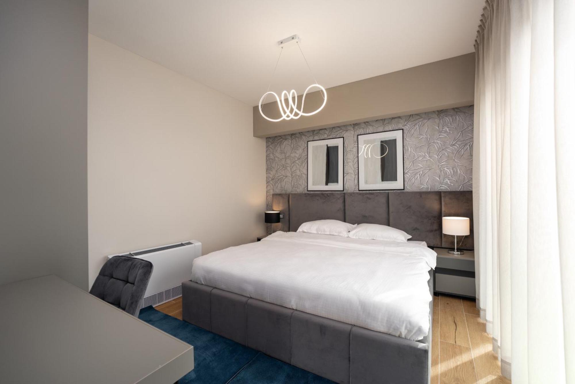Larum Apartmens 弗尔萨尔 外观 照片