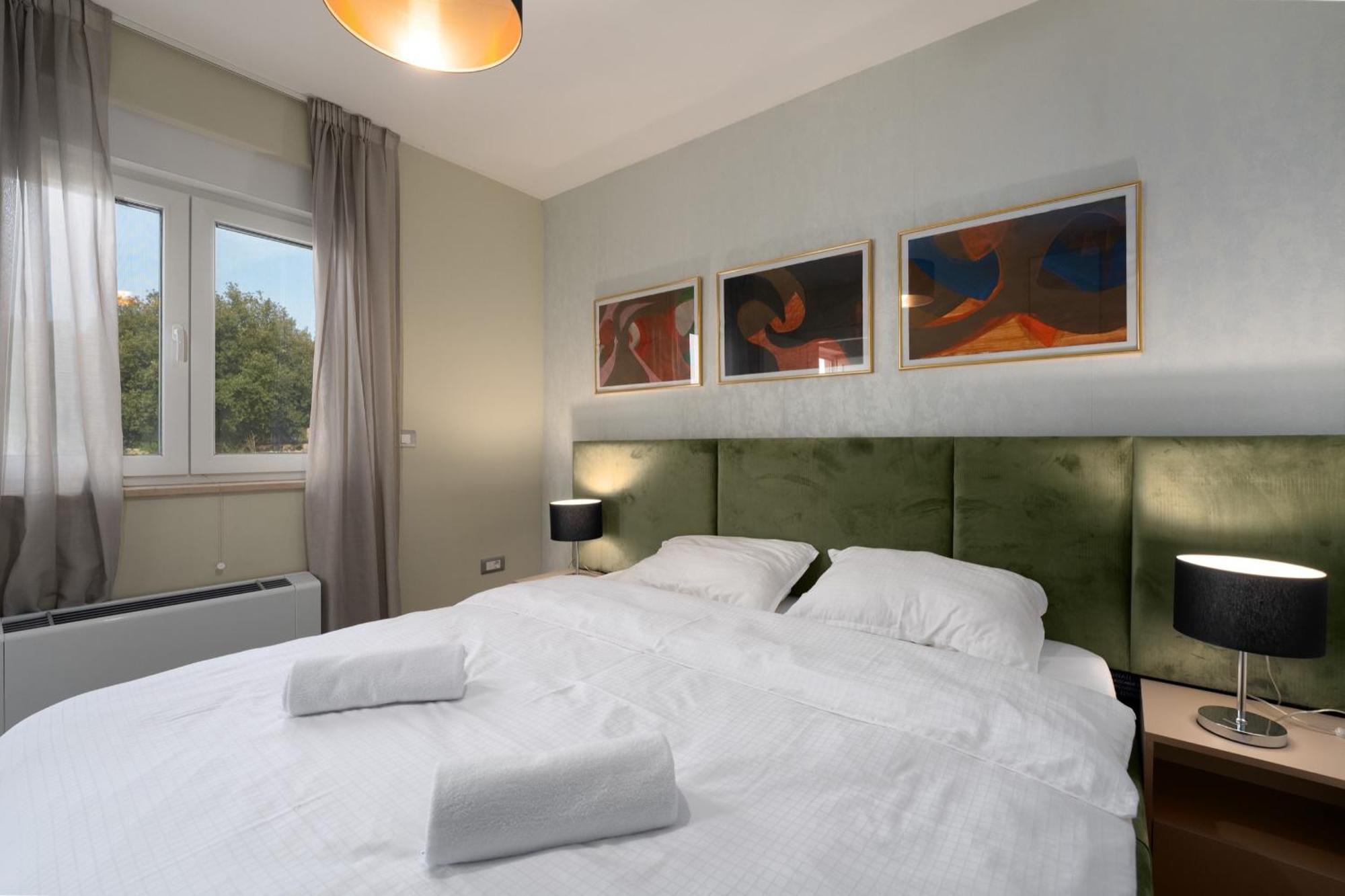 Larum Apartmens 弗尔萨尔 外观 照片