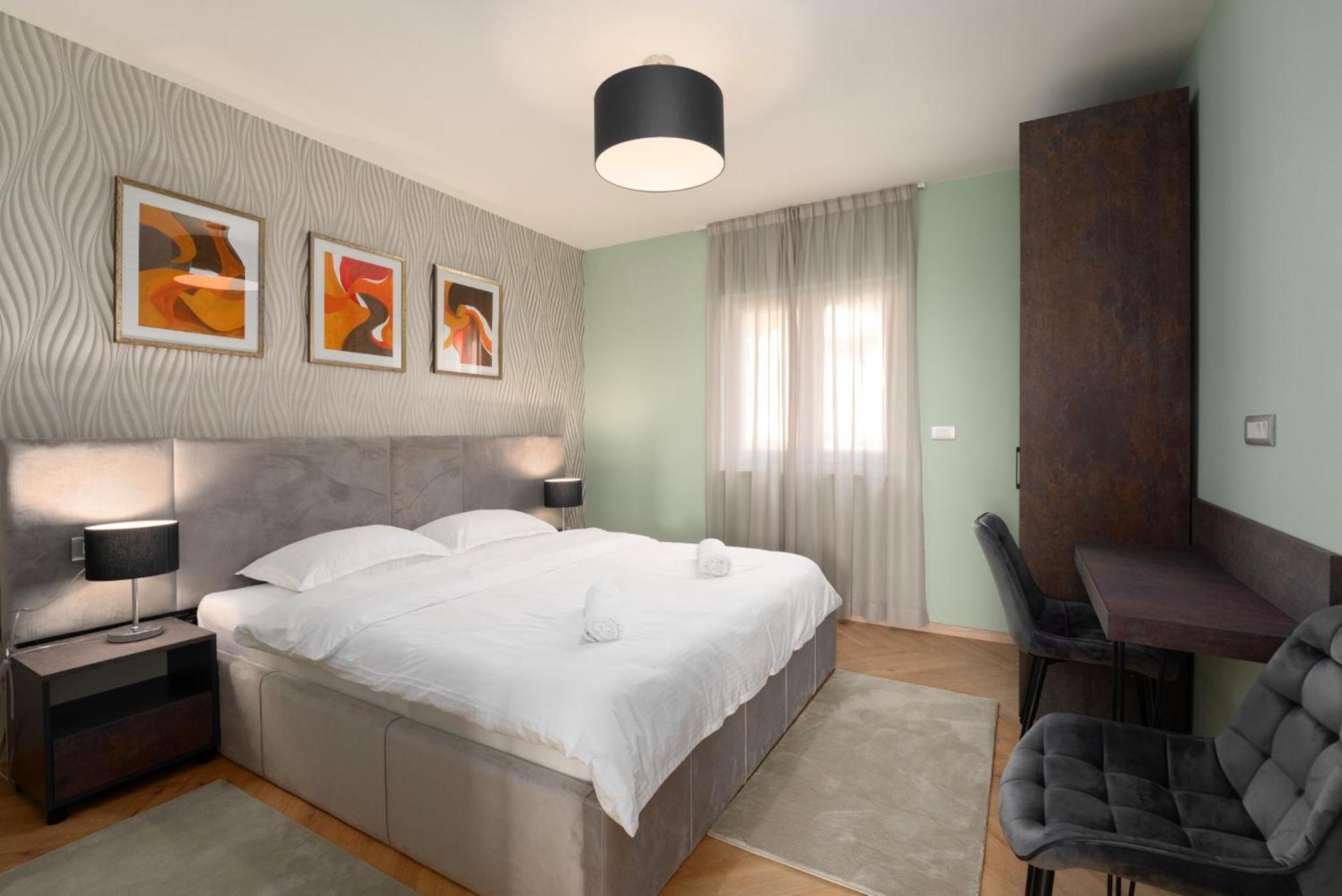 Larum Apartmens 弗尔萨尔 外观 照片